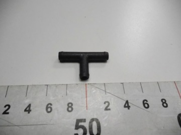 Т-образный соединитель Renault Super 5 OE 7705030057