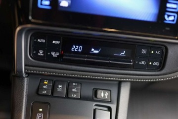 Toyota Auris II 2017 Toyota Auris Hybrid 135 Selection 1.8 Hybryda 99KM, zdjęcie 24