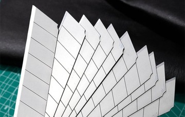 НАБОР ЗАПАСНЫХ ЛЕЗВИЙ ДЛЯ НОЖЕЙ 25 ММ DELI TOOLS, 10 ШТ.