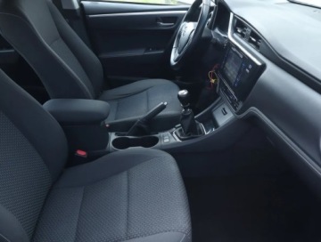 Toyota Corolla XI Sedan Facelifting 1,6 Valvematic 132KM 2018 Toyota Corolla 1.6 Valvematic, Salon Polska, zdjęcie 8