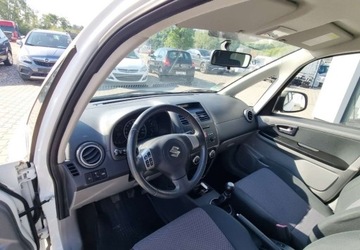 Suzuki SX4 I 2010 Suzuki SX4 1,60 Ben 107 km 1.6 Benzyna 107KM, zdjęcie 5
