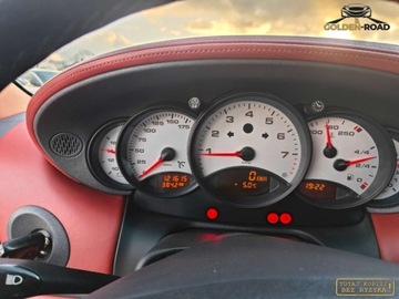 Porsche 911 996 Coupe 3.4 Carrera 300KM 1998 Porsche 911 3,4 300KM manual klimatronik alu skora zarejestrowany 3.4, zdjęcie 15