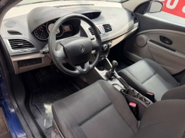 Renault Megane III Grandtour 1.6 16v 110KM 2011 Renault Megane Bezwypadkowe od osoby prywatnej sprawne dobrze utrzymane 1.6, zdjęcie 19