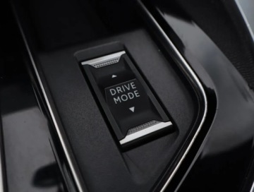 Peugeot 3008 II Crossover 1.5 BlueHDI 130KM 2020 Peugeot 3008 1.5 BlueHDi, Automat, Navi, Klima, zdjęcie 14