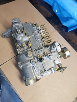 ТНВД Mercedes W124 2.5D 0400075926