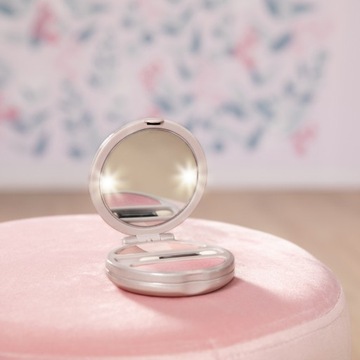 SMOBY MY BEAUTY COMPACT СУМОЧКА-ПУДРА С ПОДСВЕТКОЙ
