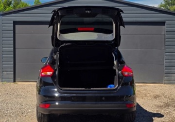 Ford Focus III Sedan Facelifting 1.0 EcoBoost 125KM 2016 Ford Focus Bezwypadkowy, FV23, KredytowanieLeasing, Titanium, gwarancja 12m, zdjęcie 12