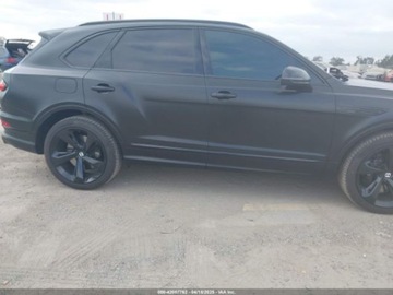 Bentley Bentayga 2021 Bentley Bentayga V8 2021 4.0l 4.0 Benzyna 542KM, zdjęcie 6