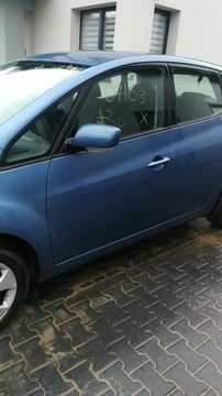DVEŘE LEVÉ PŘEDNÍ J3 KIA VENGA IX20 09-19