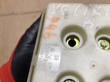 DISPLEJ OPEL VECTRA B 90569346