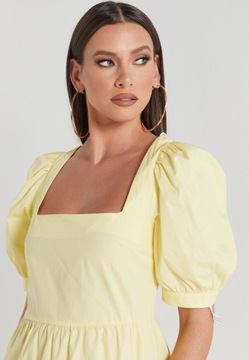 МНОГОСЛОЙНОЕ ПЛАТЬЕ MISSGUIDE С КВАДРАТНЫМ ВЫРЕЗОМ 42