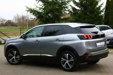 Peugeot 3008 II Crossover 1.5 BlueHDI 130KM 2018 Peugeot 3008 1.5 HDI 130KM Allure Skory Navigacja Kamera Alu 18 Ladne Auto, zdjęcie 5