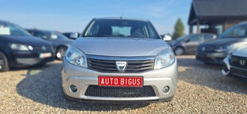 Dacia Sandero I Hatchback 5d 1.2 16v eco2 75KM 2010 Dacia Sandero klima mały przebieg, zdjęcie 1