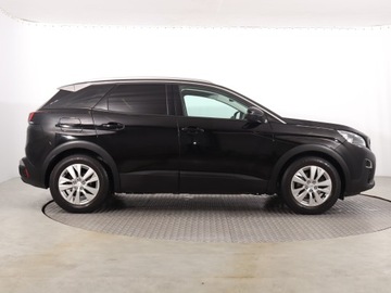 Peugeot 3008 II Crossover 1.2 PureTech 130KM 2017 Peugeot 3008 1.2 PureTech, Klima, Klimatronic, zdjęcie 5