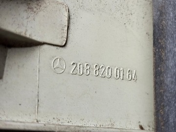 MERCEDES CLK W208 98-02 PRAVÁ I LEVÝ ZADNÍ SVĚTLO KOMPLETNÍ