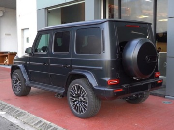 Mercedes Klasa G W465 2025 MERCEDES-BENZ Klasa G AMG 63 Suv 4.0 (585KM) 2025, zdjęcie 4