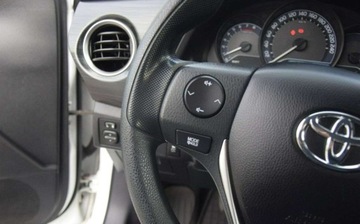Toyota Auris II Hatchback 5d Facelifting 1.33 Dual VVT-i 99KM 2015 Toyota Auris 1.3B Klima 2015r Oryginal Lakier 2 Kpl Kol Sprowadzony Oplaco, zdjęcie 32