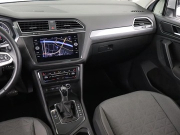 Volkswagen Tiguan II SUV Facelifting 2.0 TDI 150KM 2022 VW Tiguan 2.0 TDI, Serwis ASO, DSG, Navi, Klima, zdjęcie 7
