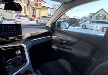 Peugeot 3008 II Crossover Facelifting  1.5 BlueHDi 130KM 2022 Peugeot 3008 2022 Rok 1.5 Diesel 131KM, zdjęcie 15