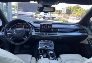 Audi A8 D4 Sedan Facelifting 4.2 TDI 385KM 2014 Audi A8 Audi A8 4.2 TDI DPF (clean diesel) quattro tiptronic 4.1 Diesel, zdjęcie 17