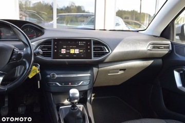 Peugeot 2017 Peugeot 308 1.6 BlueHDi 120KM Lift Navi Kamera Grzane fotele Czujniki park, zdjęcie 28