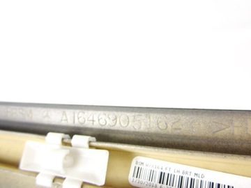 LIŠTA DVEŘE PŘEDNÍ LEVÝ MERCEDES ML W164