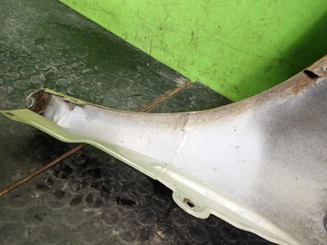 BLATNÍK PRAVÝ PŘEDNÍ VW VOLKSWAGEN BORA 01R