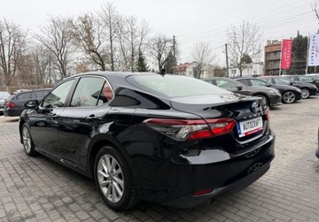 Toyota Camry IX Sedan 2.5 Hybrid Dynamic Force 218KM 2021 Toyota Camry salon Polska, serwis ASO, FV-VAT23, Gwarancja 2.5 Hybryda, zdjęcie 27