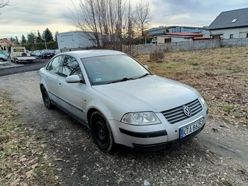 Volkswagen Passat B5 Sedan 2.0 i 115KM 2001 Volkswagen Passat 2.0 b+g 01r