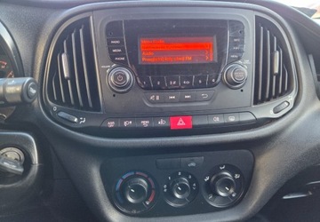 Fiat Doblo IV 2017 Fiat Doblo 1.3 95KM 2 x Otwierane Boczne Drzwi Maxi El. Szyby Lusterka PDC, zdjęcie 13