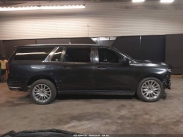 Cadillac Escalade III 2024 Cadillac Escalade Esv Premium Luxury 2024 6.2l 6.2 Benzyna 420KM, zdjęcie 6