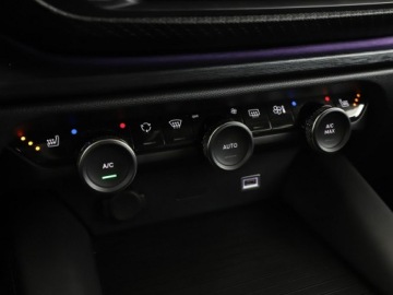 Citroen C5 X Liftback 1.2 PureTech 131KM 2023 Citroen C5X 1.2 Benzyna Automat Shine Nawigacja, zdjęcie 29