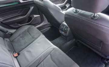 Volkswagen Arteon Fastback Facelifting 2.0 TSI 190KM 2022 Volkswagen Arteon Volkswagen Arteon R-line 2.0TSI Shooting Brake DSG 2.0, zdjęcie 34