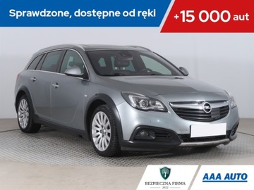 Opel Insignia I Country Tourer 2.0 CDTI BiTurbo Ecotec 195KM 2015 Opel Insignia 2.0 BiTurbo CDTI, Serwis ASO