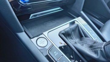 Volkswagen Arteon Fastback Facelifting 2.0 TSI 190KM 2022 Volkswagen Arteon Shooting Brake 2.0TSI 190KM ACC, zdjęcie 31