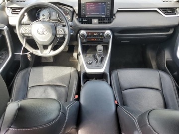 Toyota RAV4 V SUV 2.5 Hybrid Dynamic Force 218KM 2022 Toyota RAV4 xle, 2022r., 4x4, 2.5L 2.5 Hybryda 219KM, zdjęcie 6