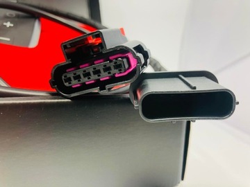 Модуль дроссельной заслонки PedalBox 12723712 AUDI PORSCHE