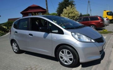 Honda Jazz III 1.2 i-VTEC 90KM 2015 Honda Jazz 1.2B 2015r Klima 109 TYS KM Sprowadzony Oplacony 1.2 Benzyna, zdjęcie 27
