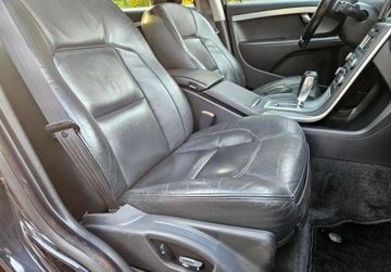 Volvo V70 III 2011 Volvo V70 D5 , 2.4 Diesel 205 KM, SUMMUM, Polecam 2.4 Diesel 205KM, zdjęcie 25