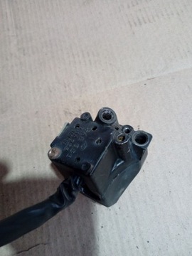 YAMAHA FJ 1200 ПЕРЕКЛЮЧАТЕЛЬ НА РУЛЕ ПРАВЫЙ РЫЧАГ