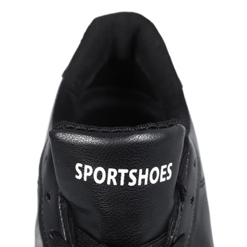 Стильная женская спортивная обувь на толстой подошве.