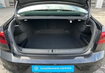 Volkswagen Passat B8 Variant Facelifting 2.0 TDI SCR 200KM 2022 Volkswagen Passat Elegance Pakiety, ACC, LED Matrix, ergoComfort z masaze, zdjęcie 36