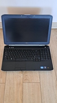Laptop DELL LATITUDE E5520 15,6 