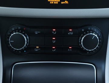 Mercedes Klasa B W246 Sports Tourer 250 BlueEFFICIENCY 211KM 2015 Mercedes B B 250 4MATIC, 4X4, Automat, Skóra, zdjęcie 12