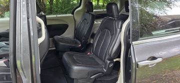 Chrysler Pacifica II 3.6 V6 291KM 2018 Chrysler Pacifica 2018 Touring L, zdjęcie 12