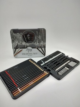 Набор для рисования эскизов в пакете по 40 штук.