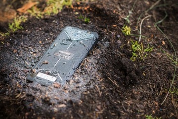 Новый бронированный телефон Maxcom Strong MS572 4G NFC