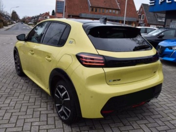 Peugeot 208 II e-208 Facelifting Elektryczny 136KM 2025 Od ręki - GT e-208 50kWh 136KM / Pakiet Vision i Navigation, zdjęcie 4