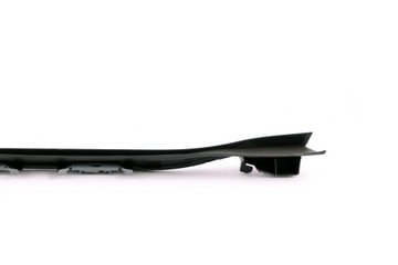 BMW F40 Накладка скребка на стекло, передняя левая 7453949