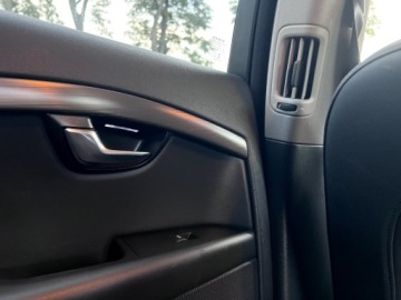 Volvo V70 III Kombi Facelifting 2.0 D3 DRIVE-E 150KM 2016 Volvo V70 D3 Lift 2016r. euro 6 Kinetic Szwecja Led Ksenon Navi 2.0 Diesel, zdjęcie 25